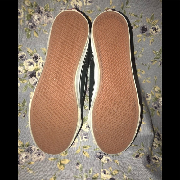 **LIKE NEW** Vans SK8 Hi - Picture 4 of 4